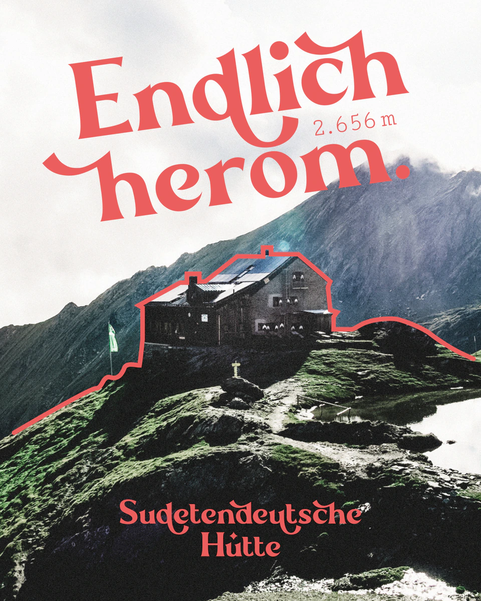 Sudetendeutsche Hütte in der Landschaft